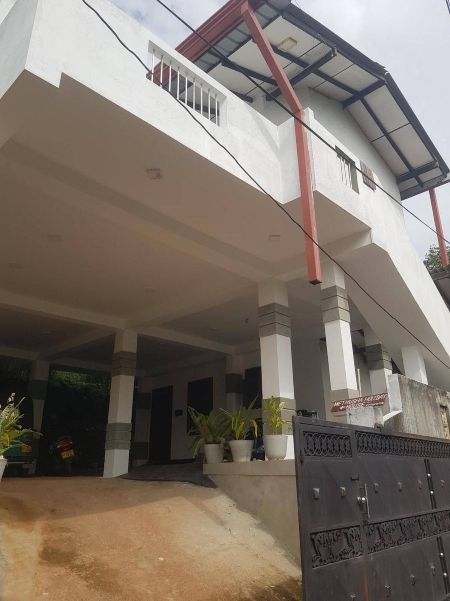 Methusha Holiday House Mirissa Bagian luar foto