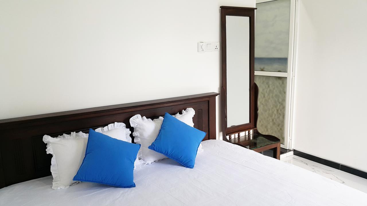 Methusha Holiday House Mirissa Bagian luar foto